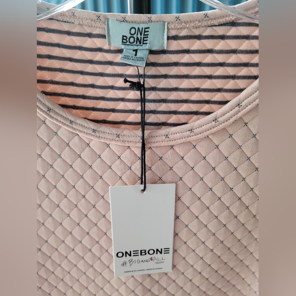 NWOT One Bone Quilt Scoop Tee Men's T-shirt Salmon Pink Size  1 - Picture 2 of 9